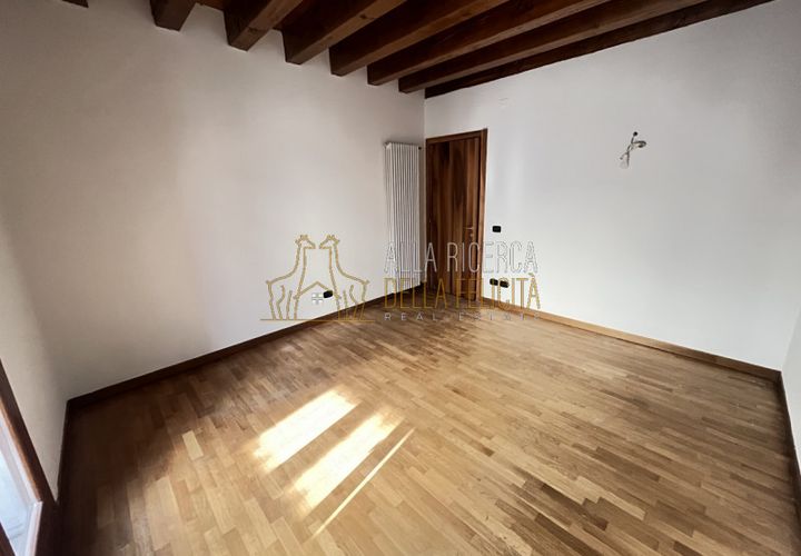 Lejlighed i Schio, Vicenza, Schio - € 75.000 | Ref: IB151 - foto 1