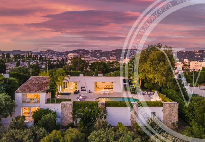 Villa a Cannes, Alpes-Maritimes, Cannes - € 22.750/mes | Ref: 84660497 - foto 1