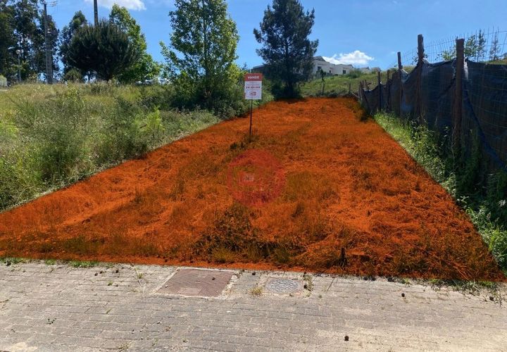 Helårsgrund i Pousa, Braga, Pousa - € 55.000 | Ref: T961-MV02-04BCL - foto 1