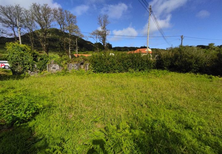Ruïna a Horta, Faial, Horta - € 29.800 | Ref: 374230263 - foto 1