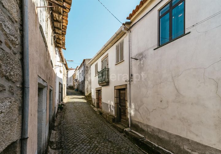 Villa i Fundao, Castelo Branco, Fundao - € 35.000 | Ref: 255240072 - foto 1