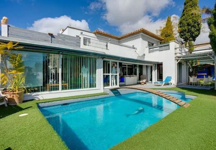 Villa i Estepona, Malaga, Estepona - € 795.000 | Ref: 428-02788P - foto 1