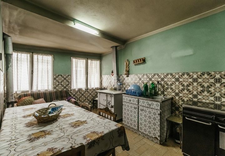 Dorfhaus in Covilha, Castelo Branco, Covilha - € 56.000 | Ref: 111240014 - Foto 1