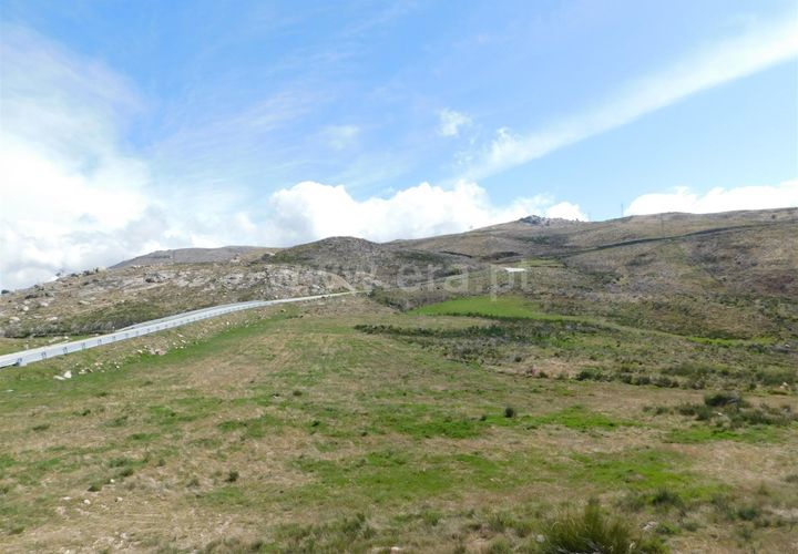Terreno en Seia, Guarda, Seia - € 25.000 | Ref: 382220101 - photo 1