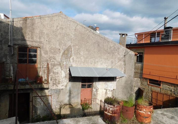 Villa i Seia, Guarda, Seia - € 25.000 | Ref: 382220216 - foto 1