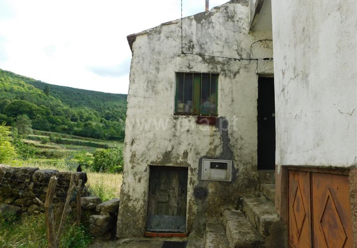 Villa i Seia, Guarda, Seia - € 17.000 | Ref: 382230122 - foto 1