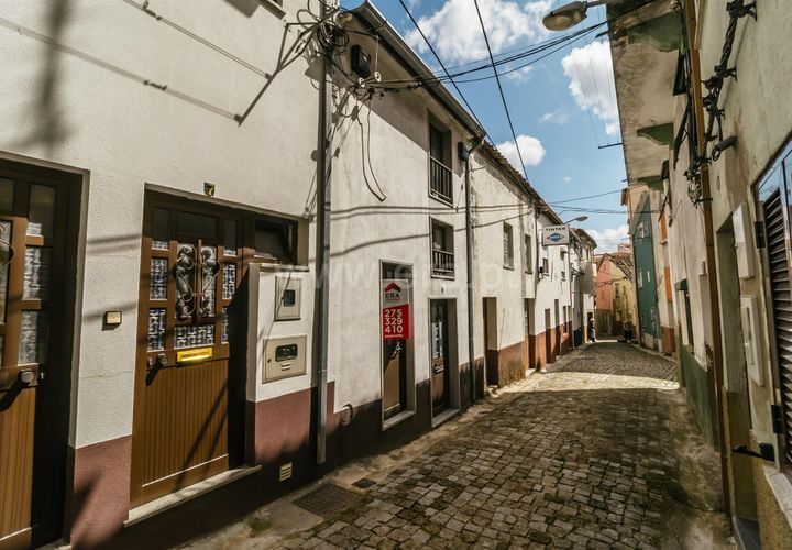Villa i Covilha, Castelo Branco, Covilha - € 40.000 | Ref: 111220156 - foto 1