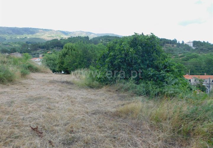 Helårsgrund i Covilha, Castelo Branco, Covilha - € 212.500 | Ref: 111210140 - foto 1