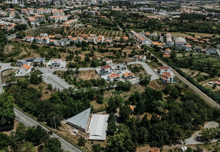 Helårsgrund i Covilha, Castelo Branco, Covilha - € 59.000 | Ref: 111230194 - foto 1