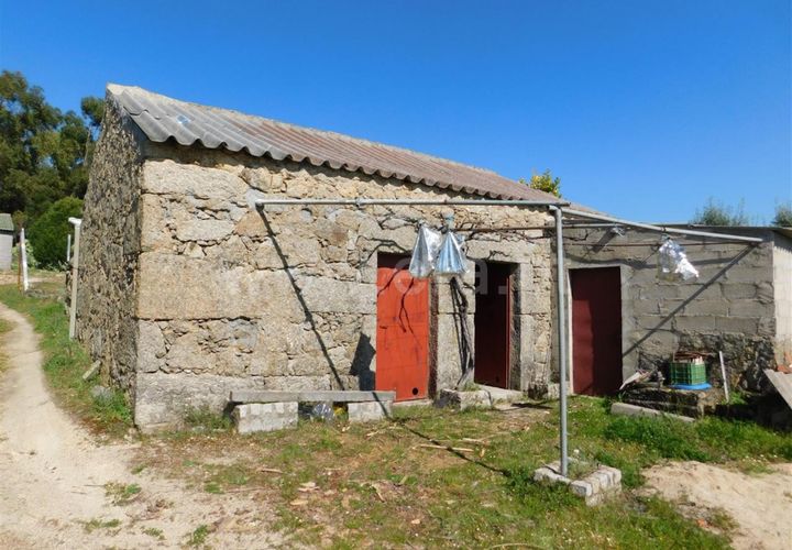 Landejendom i Fundao, Castelo Branco, Fundao - € 85.000 | Ref: 255190070 - foto 1