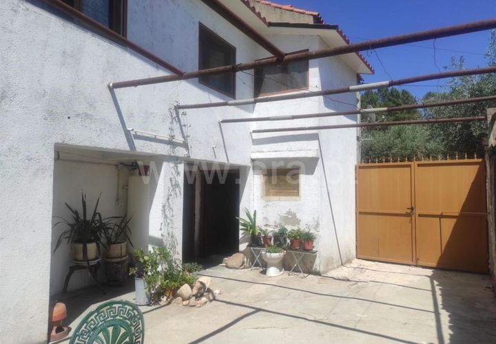 Villa i Fundao, Castelo Branco, Fundao - € 67.500 | Ref: 255220135 - foto 1