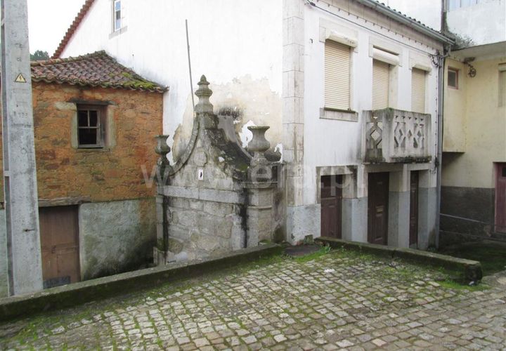 Villa i Fundao, Castelo Branco, Fundao - € 52.500 | Ref: 255220198 - foto 1
