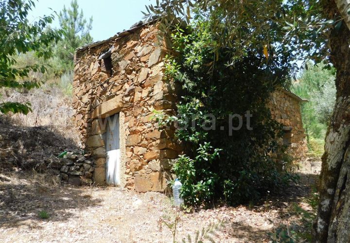 Farm i Fundao, Castelo Branco, Fundao - € 67.500 | Ref: 255230149 - foto 1