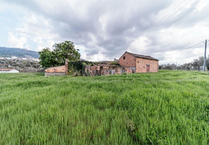 Herregård i Fundao, Castelo Branco, Fundao - € 69 800 | Ref: 255230155 - foto 1