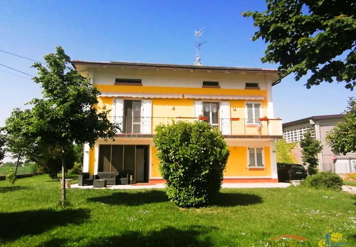 Villa a Poviglio, Reggio Emilia, Poviglio - € 340.000 | Ref: VLLPV01 - foto 1