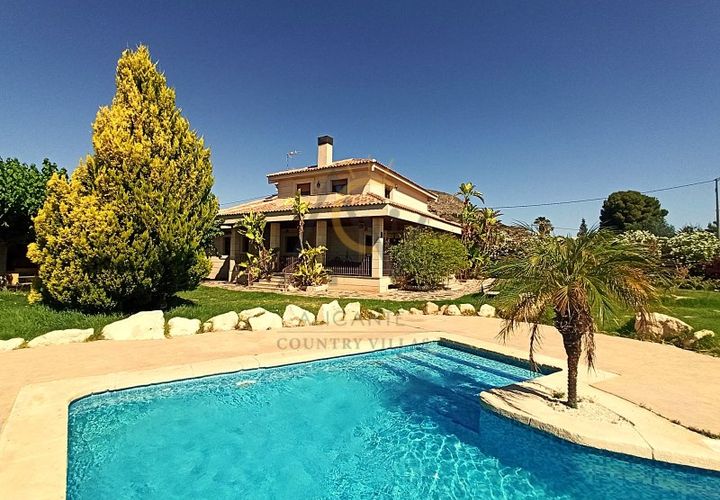 Villa i Novelda, Alicante, Novelda - € 549.900 | Ref: DNV0490 - foto 1