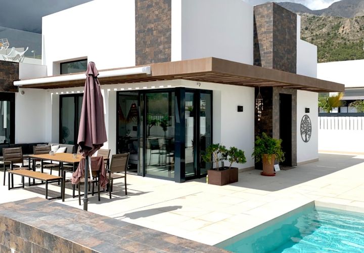 Villa i Polop, Alicante, Polop - € 595.000 | Ref: NO5240 - foto 1