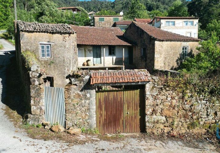 Byhus i Miranda do Corvo, Coimbra, Miranda do Corvo - € 65.000 | Ref: 118677 - foto 1