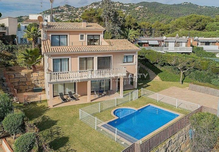 Villa a Lloret De Mar, Gerona, Lloret De Mar - € 2.300.000 | Ref: 74308 - foto 1