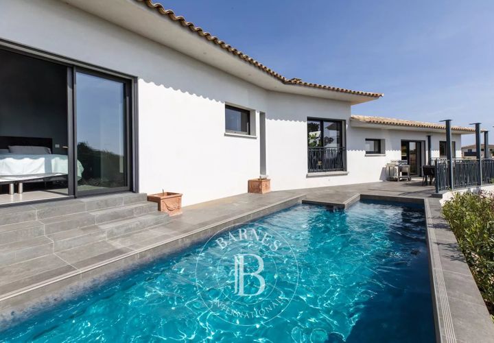 Villa i Ventiseri, Haute-Corse, Ventiseri - € 865.000 | Ref: RV1569 - foto 1