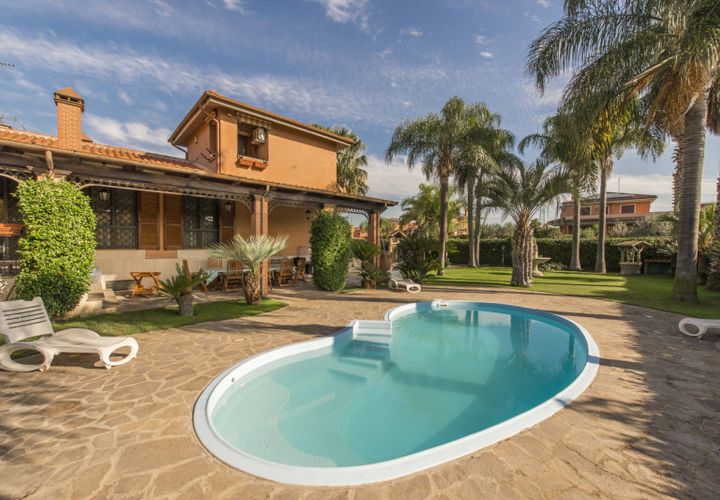Villa i Rome, Rome, Rome - € 990.000 | Ref: py77 - foto 1