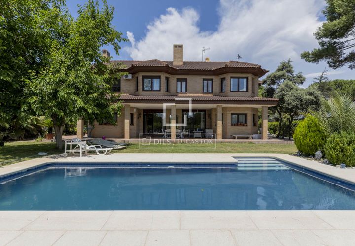 Villa em Boadilla Del Monte, Madrid, Boadilla Del Monte - € 2.000.000 | Ref: POZ43139 - foto 1