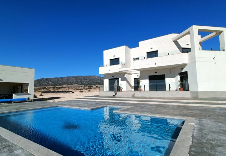 Villa a Pinoso, Alicante, Pinoso - € 518.000 | Ref: AM-PINUBE - foto 1