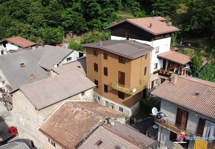 Villa a Berzo Demo, Brescia, Berzo Demo - € 98.000 | Ref: IMM.95 - foto 1