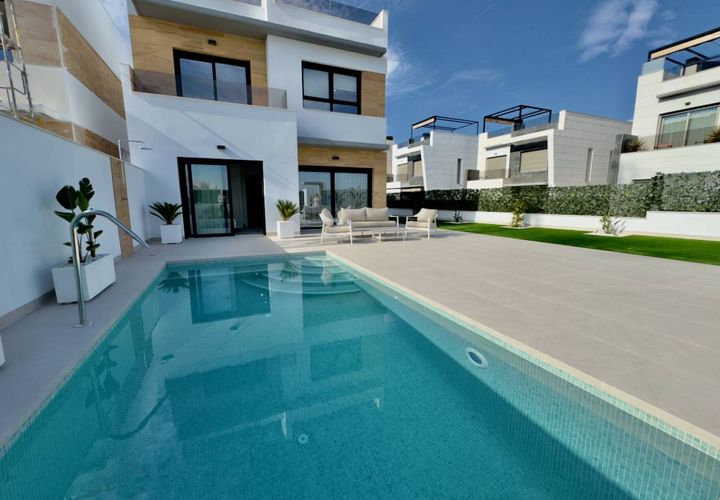 Villa i Benijofar, Alicante, Benijofar - € 465.000 | Ref: SLP2526 - foto 1