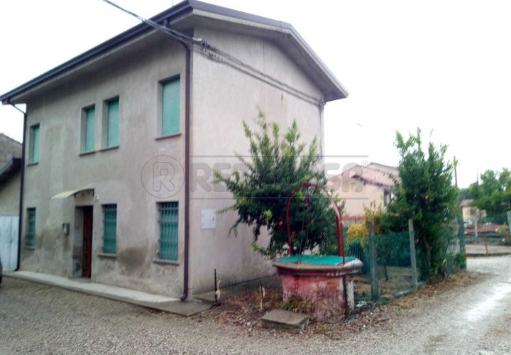 Villa a Bondeno, Ferrara, Bondeno - € 45.000 | Ref: VBO42 - foto 1