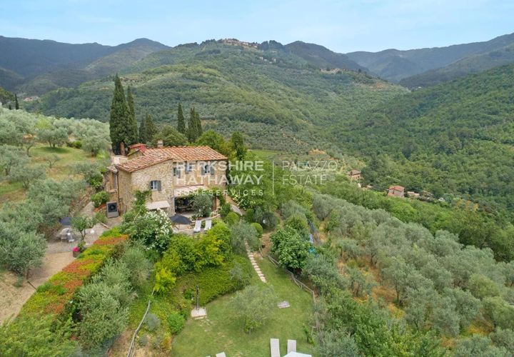 Villa a Arezzo, Arezzo, Arezzo - € 1.200.000 | Ref: ITO2813 - foto 1