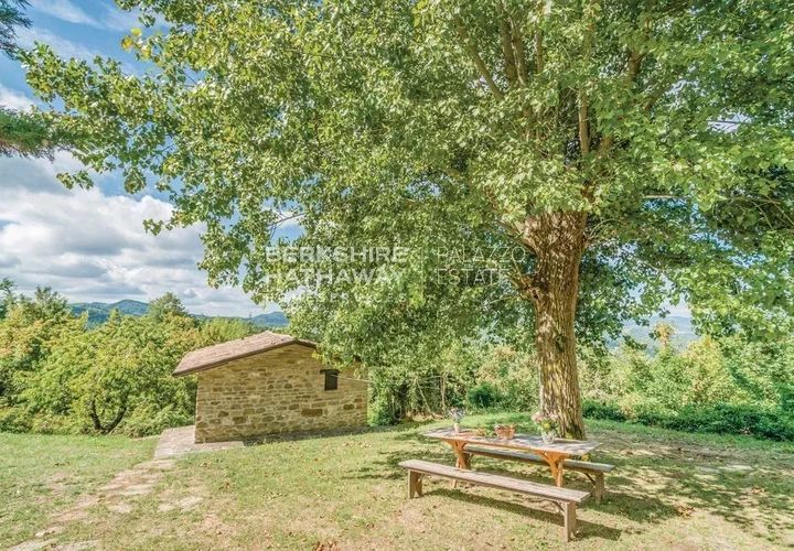 Landejendom i Apecchio, Pesaro and Urbino, Apecchio - € 290.000 | Ref: IMA1429 - foto 1
