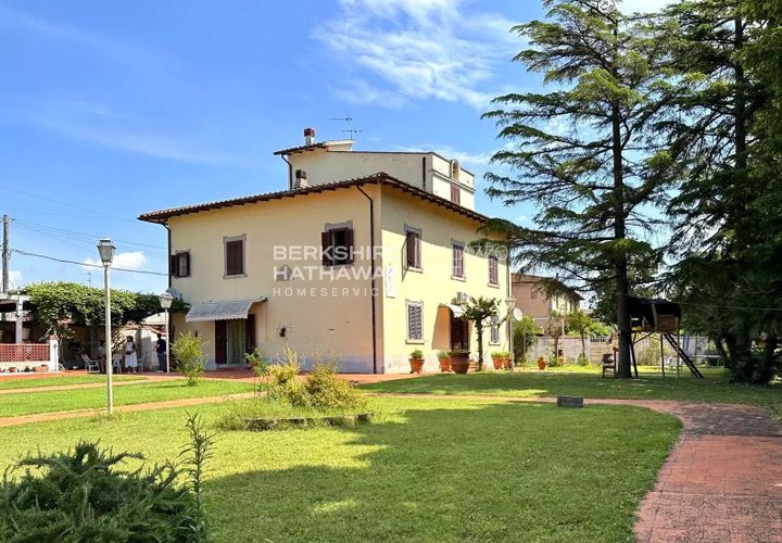 Villa i Bientina, Pisa, Bientina - € 750.000 | Ref: ITO2816 - foto 1