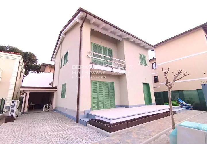 Villa i Pietrasanta, Lucca, Pietrasanta - € 1.600.000 | Ref: ito2906 - foto 1