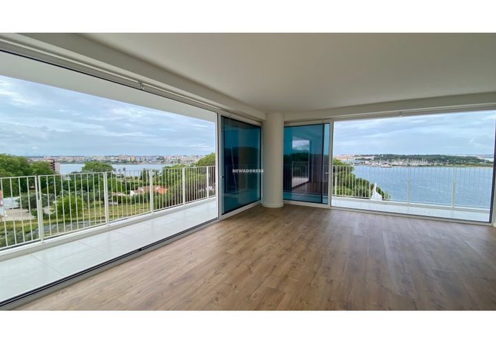 Lejlighed i Seixal, Setubal, Seixal - € 690.000 | Ref: V_461 - foto 1