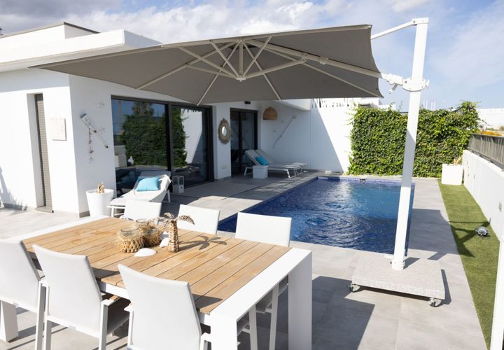 Villa i Finestrat, Alicante, Finestrat - € 699.000 | Ref: LUX0033 - foto 1