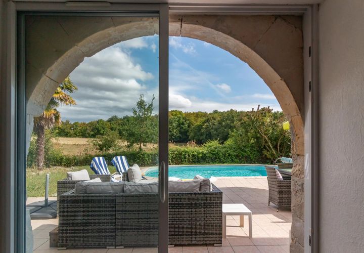 Villa i Jonzac, Charente-Maritime, Jonzac - € 350.000 | Ref: BVI69452 - foto 1