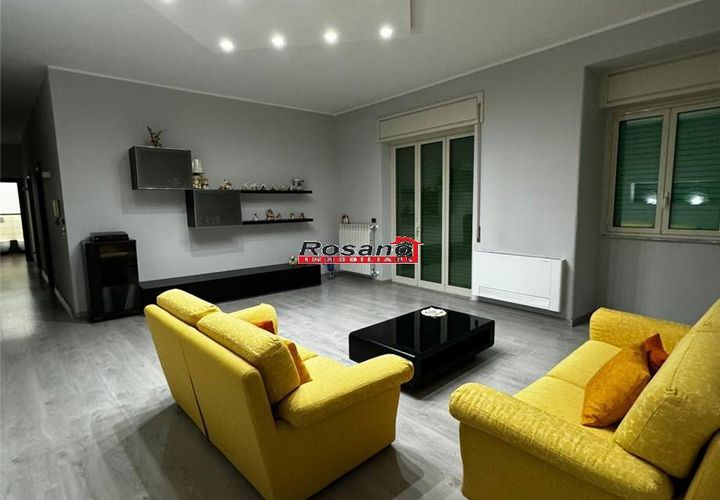 Leilighet i Adrano, Catania, Adrano - € 128 000 | Ref: 2542 - foto 1