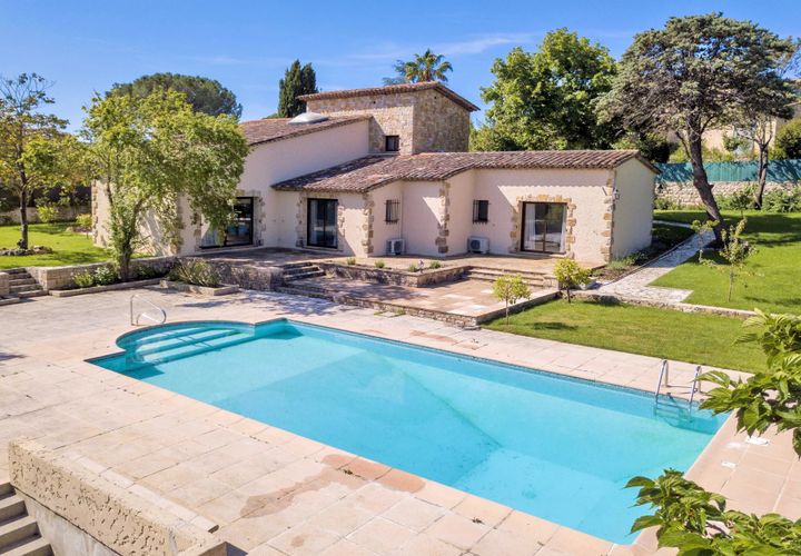 Villa i Valbonne, Alpes-Maritimes, Valbonne - € 1.750.000 | Ref: 16011 - foto 1