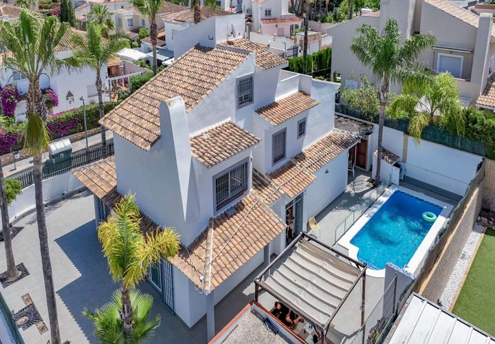 Villa i Benidorm, Alicante, Benidorm - € 1.150.000 | Ref: LUX4258 - foto 1