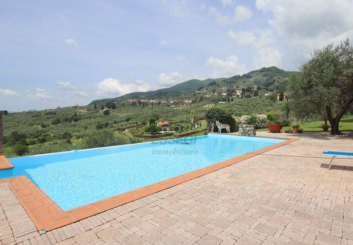 Villa en Lucca, Lucca, Lucca - € 1.450.000 | Ref: IA03828 - photo 1