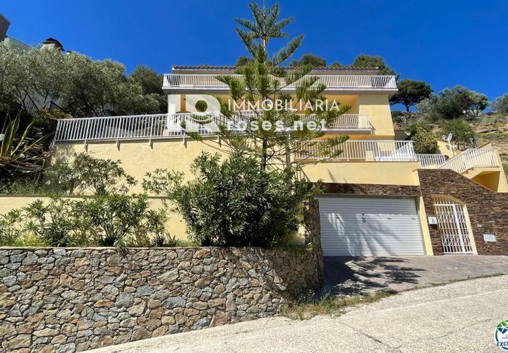 Villa i Roses, Gerona, Roses - € 750.000 | Ref: 2969 - foto 1