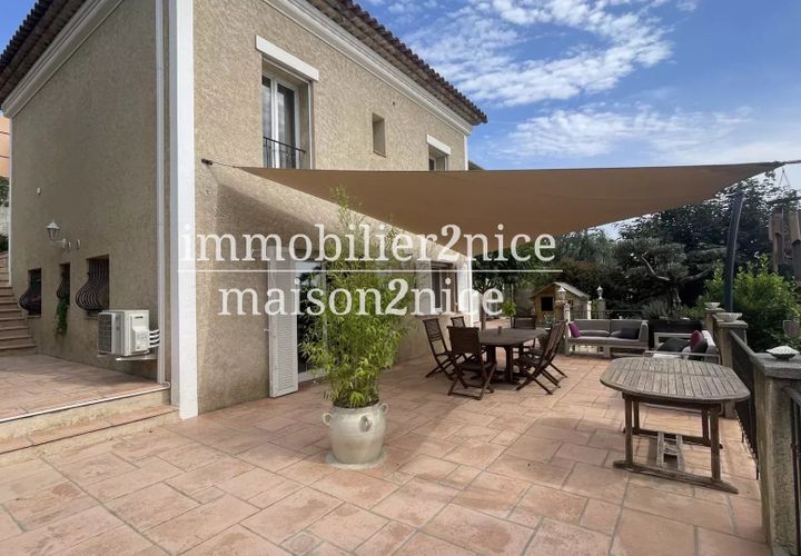 Villa i Nice, Alpes-Maritimes, Nice - € 1.040.000 | Ref: 84928489 - foto 1