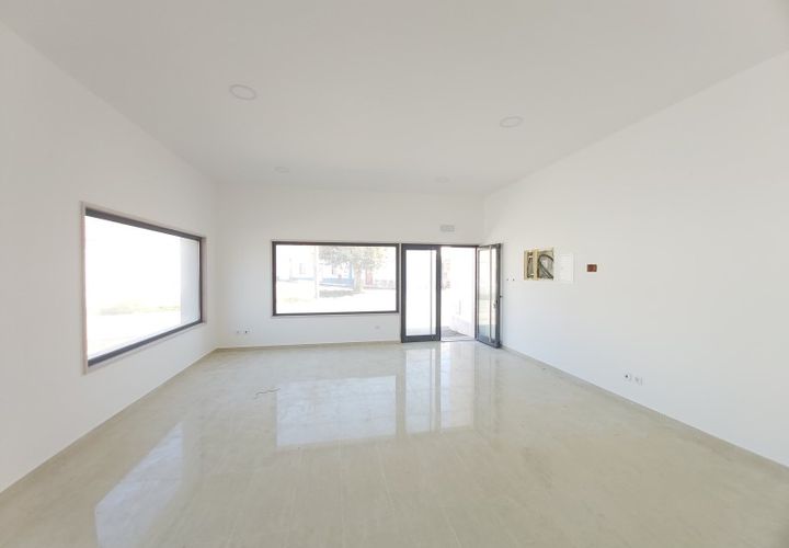 Erhvervsejendom i Mafra, Lisbon, Mafra - € 145.000 | Ref: LOJA_3069 - foto 1