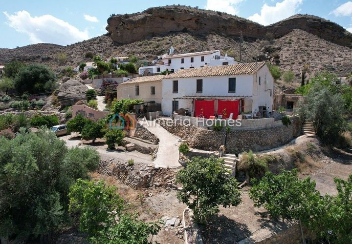 Herregård i Albox, Almeria, Albox - € 80 000 | Ref: AH-13778 - foto 1