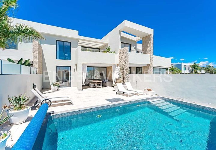 Villa i Adeje, Tenerife, Adeje - € 1.395.000 | Ref: W-02P8FI - foto 1