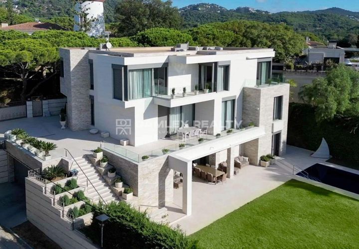 Villa i Lloret De Mar, Gerona, Lloret De Mar - € 2.990.000 | Ref: 74483 - foto 1