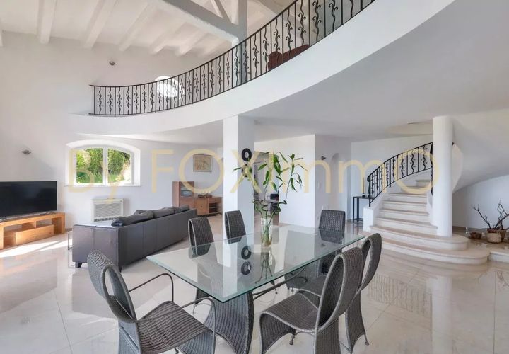 Villa a Golfe-Juan, Alpes-Maritimes, Golfe-Juan - € 1.590.000 | Ref: 3578YBEFEN - foto 1