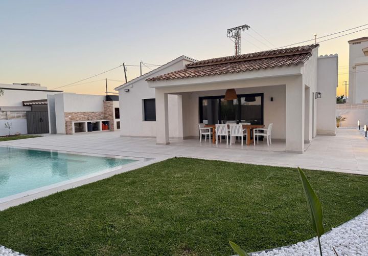 Villa i Denia, Alicante, Denia - € 585.000 | Ref: DE440 - foto 1