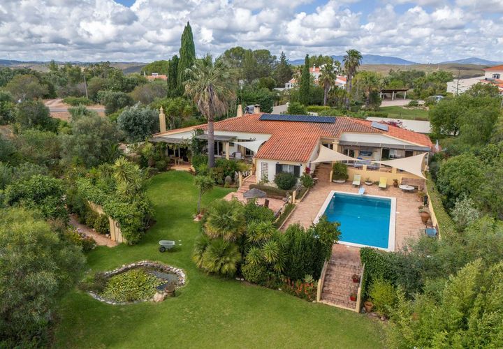 Villa i Lagos, Faro, Lagos - € 995.000 | Ref: AP2037 - foto 1